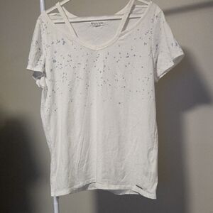 Body Glove White V-Neck Tee with Light Blue Speckle